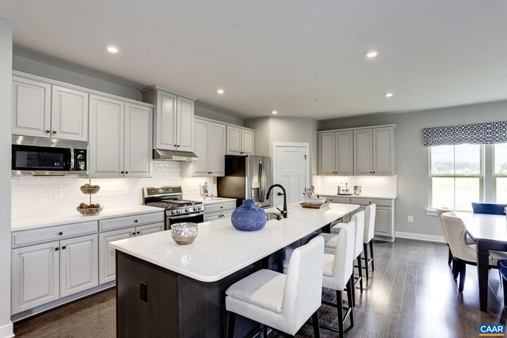 Property Photo:  5046 Lazy Branch Ln  VA 22947 