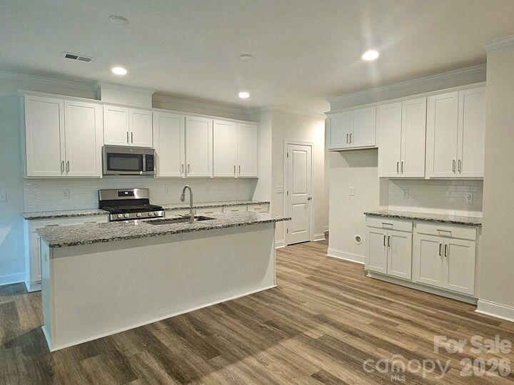 Property Photo:  10615 Audubon Ridge Drive  NC 28031 