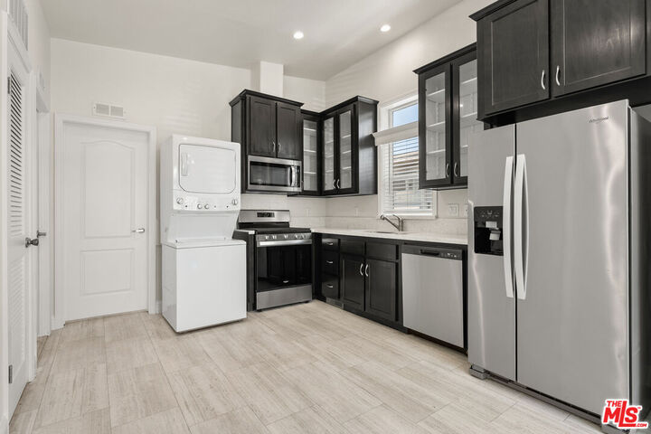 Property Photo: 8250 Lankershim Blvd, Unit 186 CA 91605