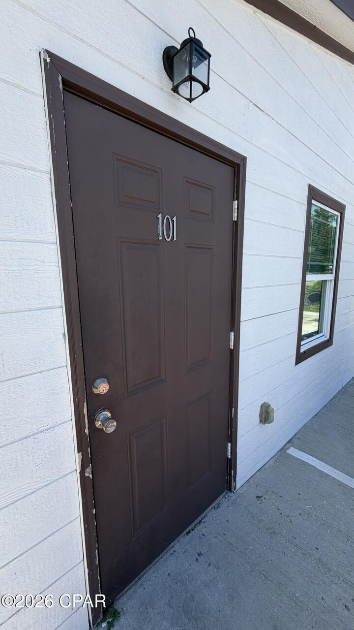 Property Photo:  143 Claire Avenue 101  FL 32401 