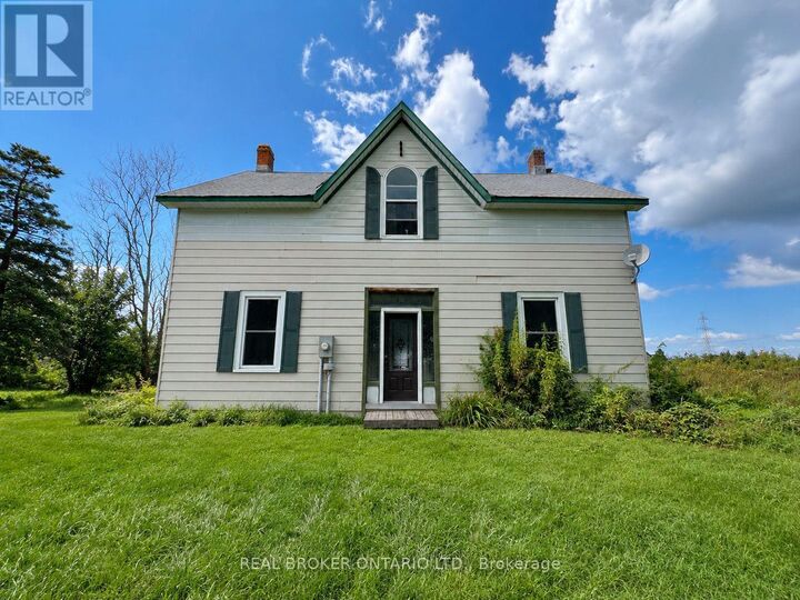 888 Townline Road — photo 1