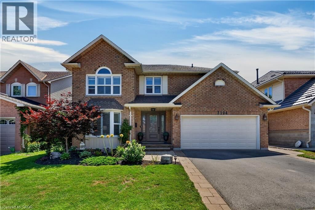 Property Photo:  3194 Tania Crescent  ON L7M 3M7 