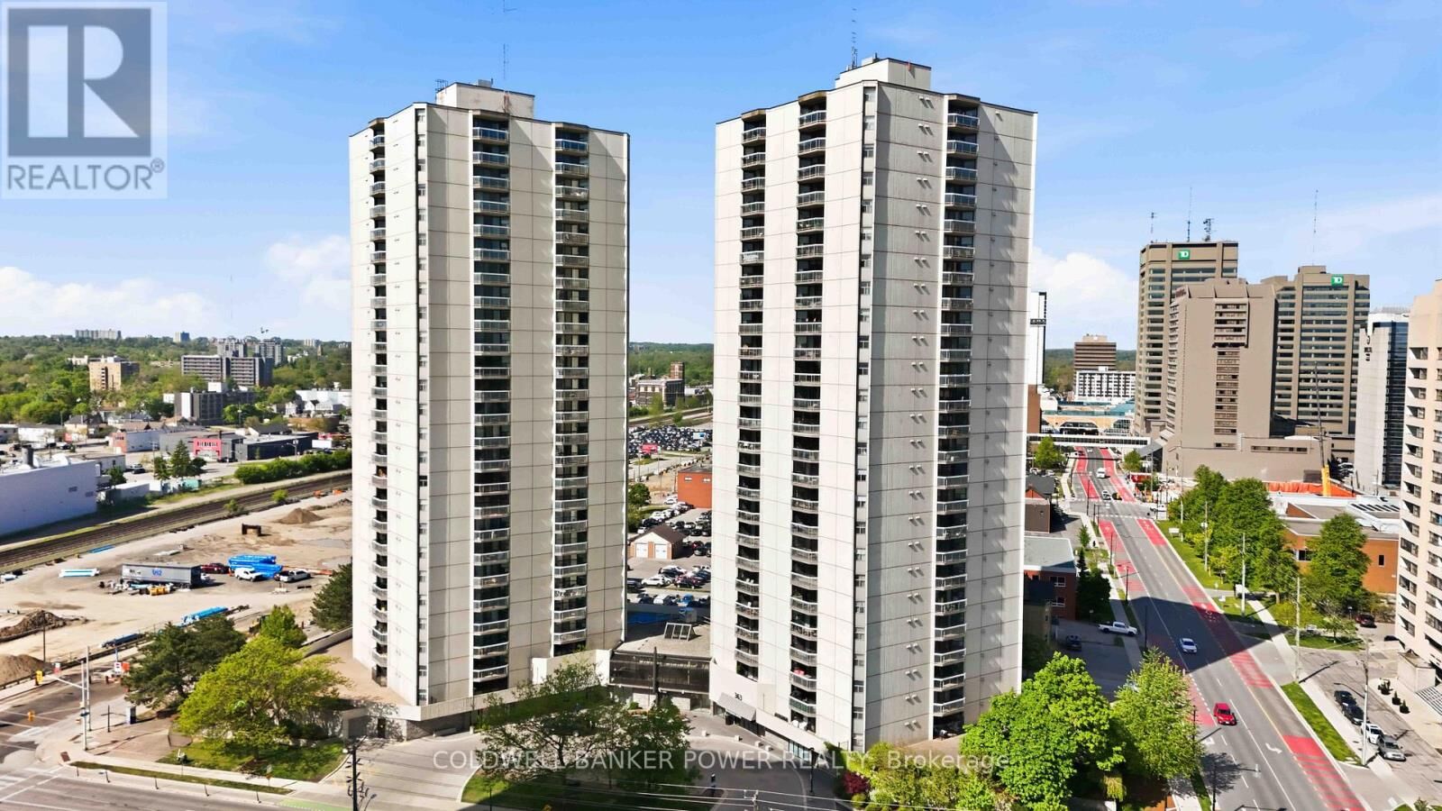 Property Photo: 323 Colborne Street 302 ON N6B 3N8