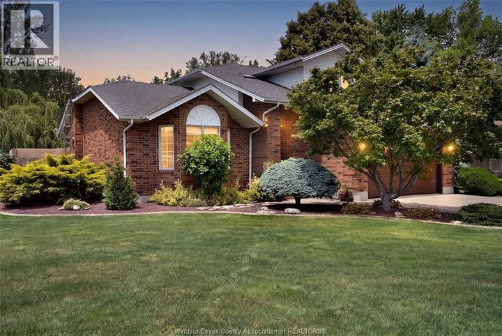Property Photo:  605 Markham Drive  ON N0P 2L0 
