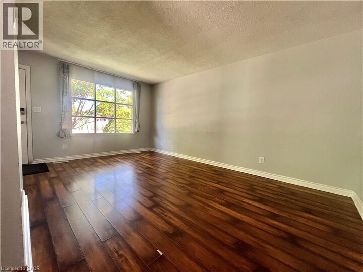 Property Photo: 10480 Lonsdale Crescent ON N8R 2E3