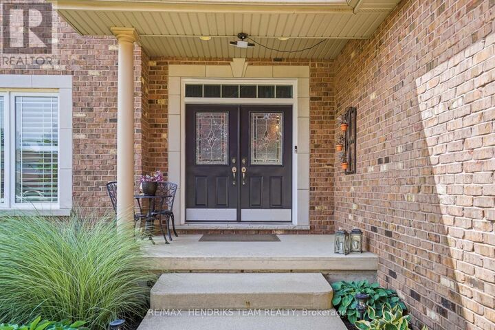 Property Photo:  169 Michael Drive  ON L3C 7B8 