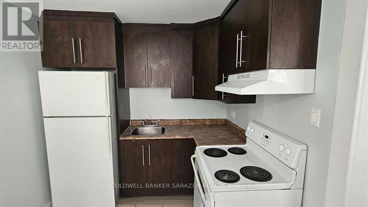 Photo de la propriété:  263 St Andrew Street  ON K1N 5G8 