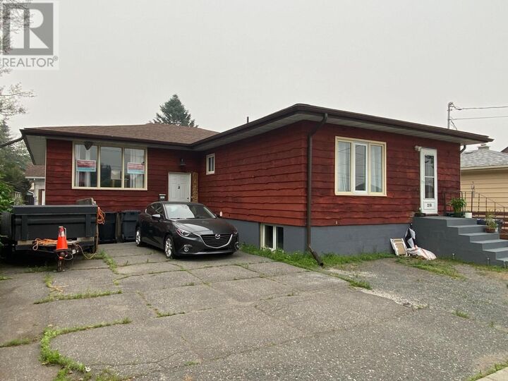 218 Powley St — photo 1
