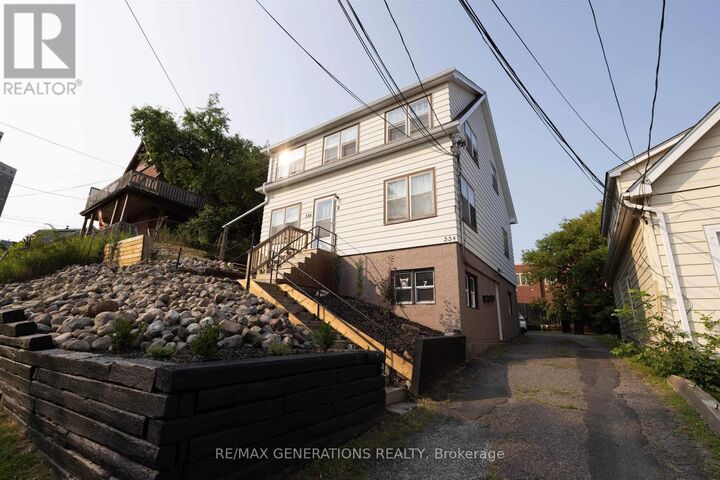 334 Pearl Street — photo 1