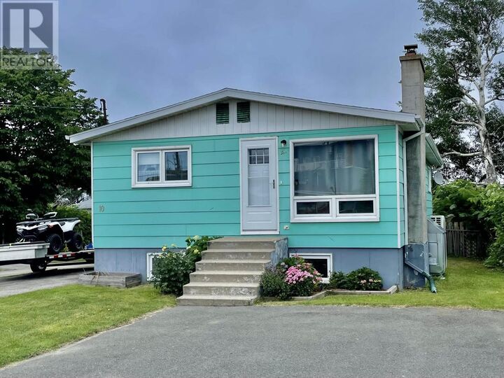 10 Brodie Avenue — photo 1