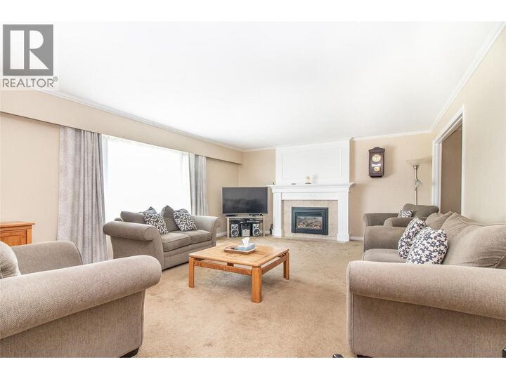 Property Photo: 210 Wallace Road BC V1X 4T1