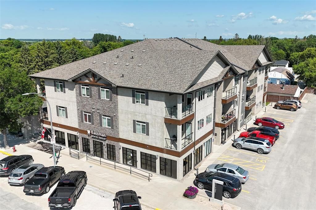 Property Photo: 431 Park Avenue MB R0E 0C0