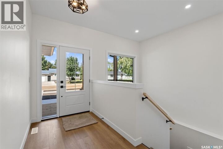 Property Photo: 1008 10th Street SK S0K 2A0