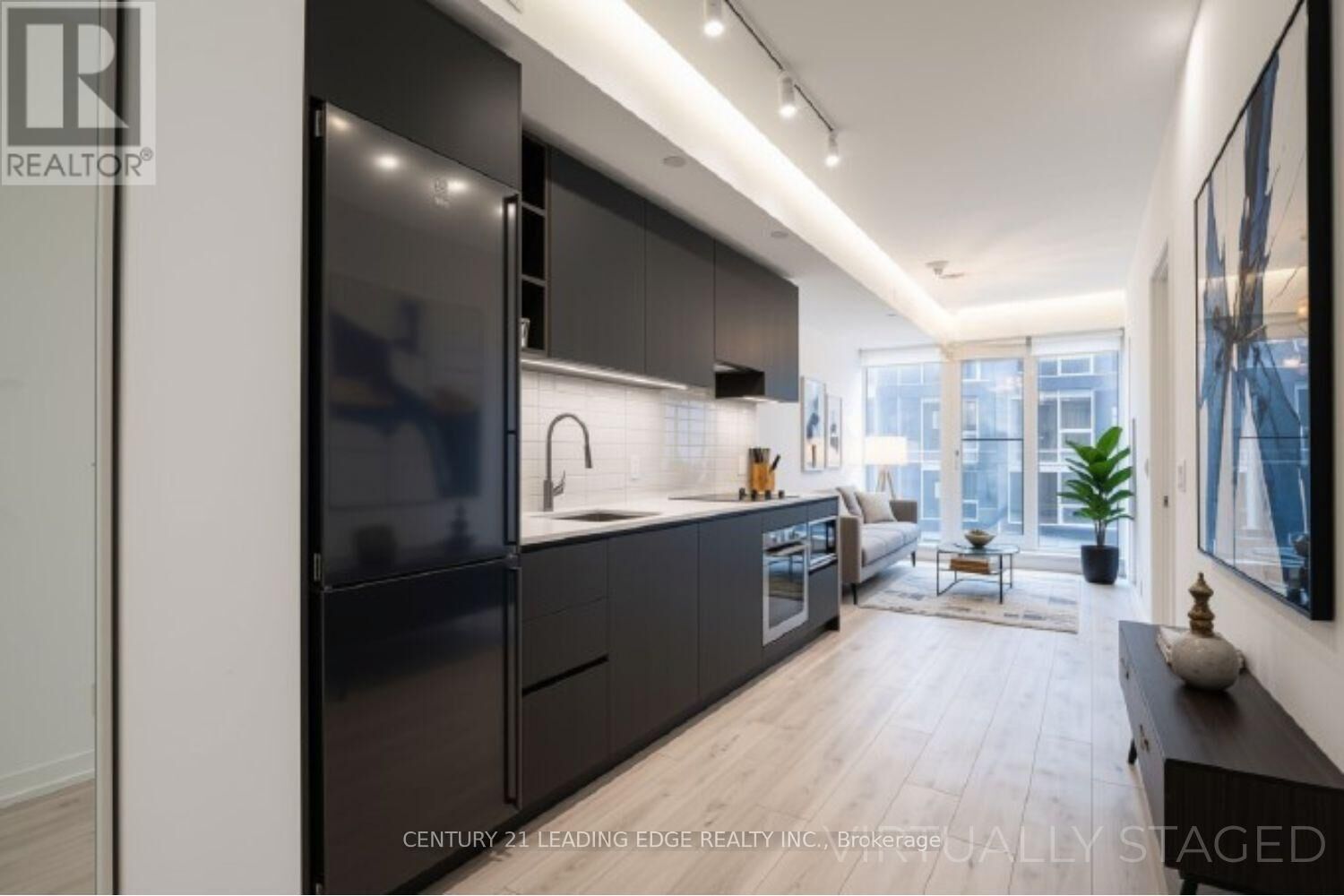 Property Photo: 55 Mercer Street Northeast 2210 ON M5V 1H3