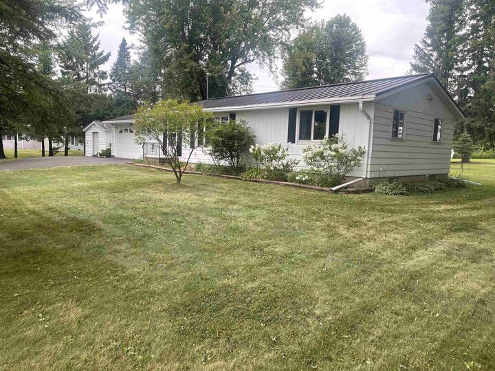 Property Photo:  406 E Pine Street  WI 54405 