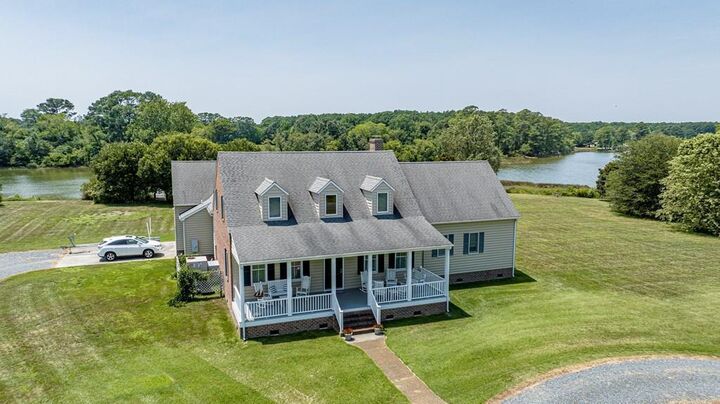 Property Photo: 16358 Finney Creek Ln VA 23417