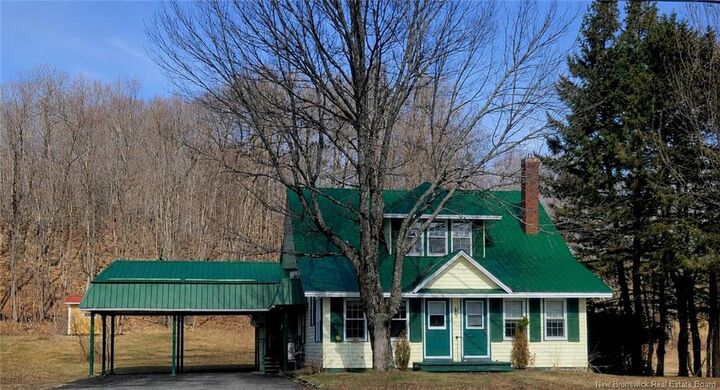 Property Photo:  507 Otis Drive  NB E6H 1J5 