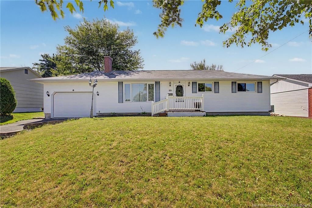 Property Photo:  109 Coventry Crescent  NB E3B 4P4 