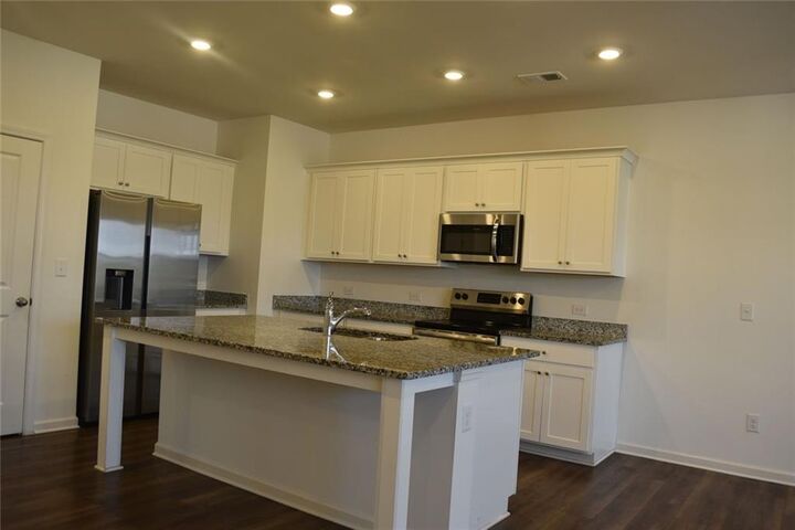 Property Photo:  190 Mission Boulevard  GA 30567 