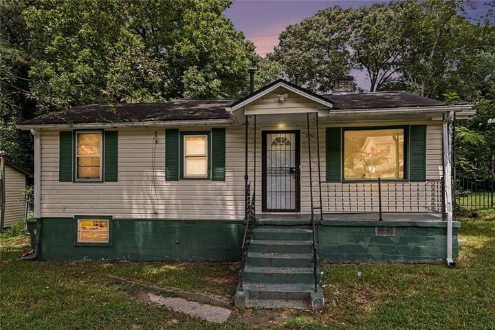 Property Photo: 2203 Tiger Flowers Drive NW GA 30314