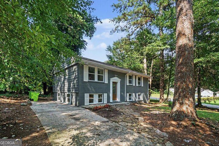 Property Photo:  4123 Pilgrim Place  GA 30106 