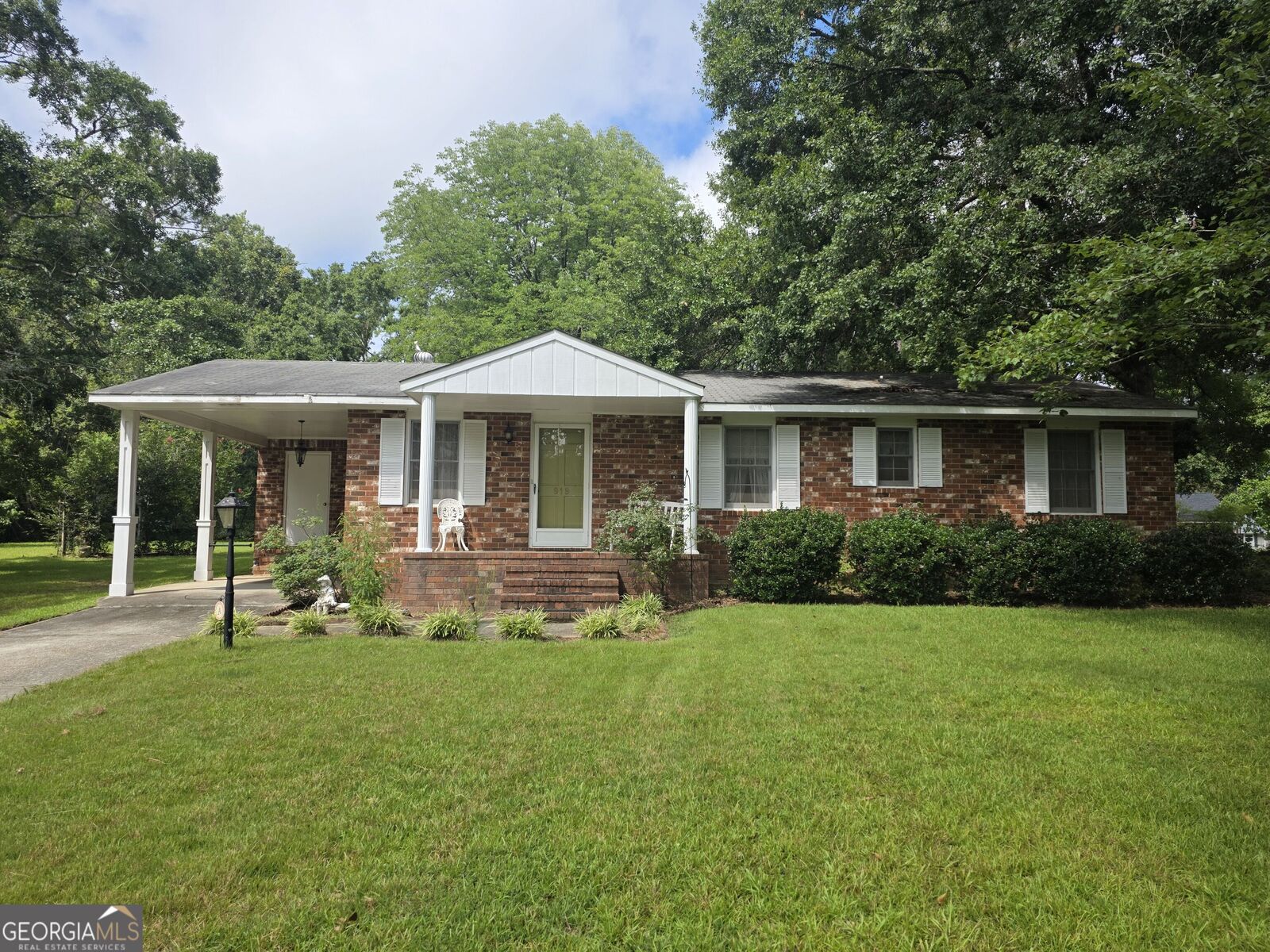 Property Photo: 919 Aelise Street GA 30824