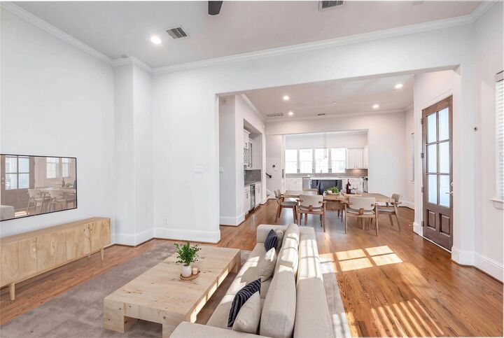 Property Photo: 2616 Madeline Grove Drive TX 77008