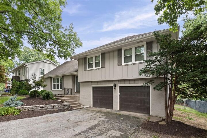 Property Photo:  9439 Connell Drive  KS 66212 