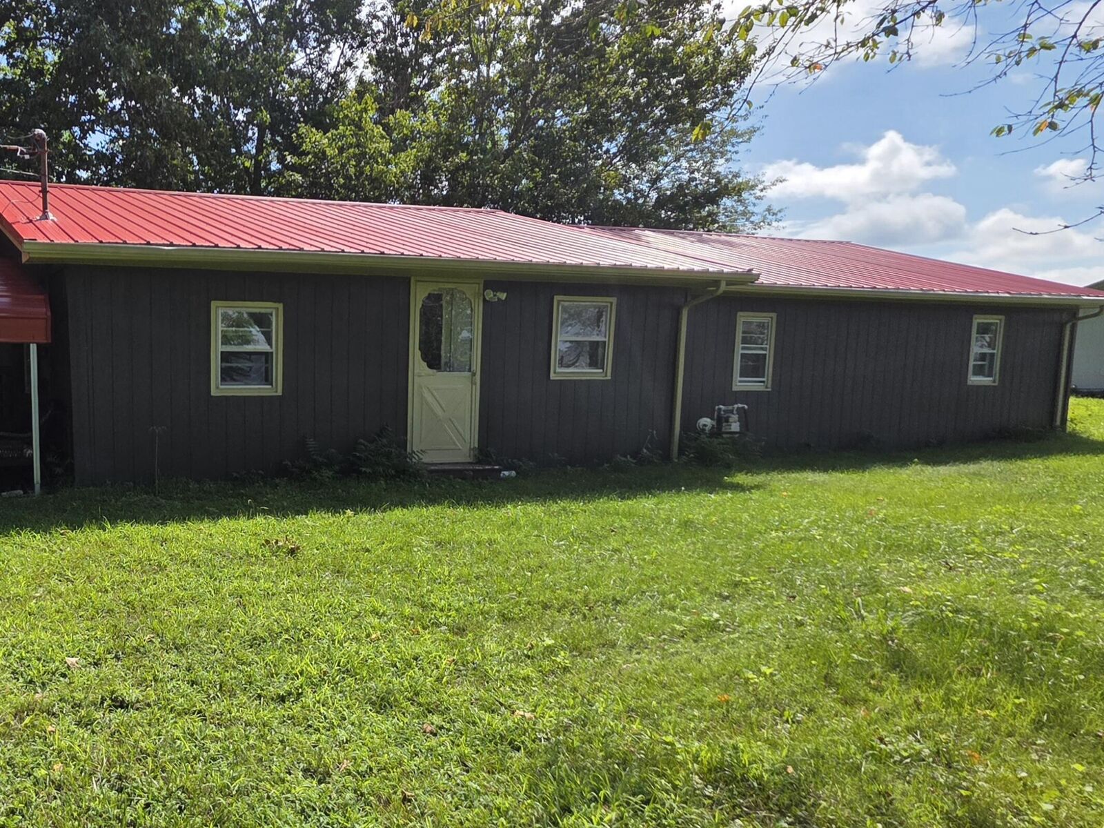 Property Photo:  7364 Keavy Road  KY 40744 