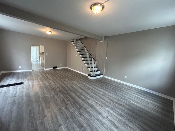 Property Photo:  110 Front Street  PA 18032 