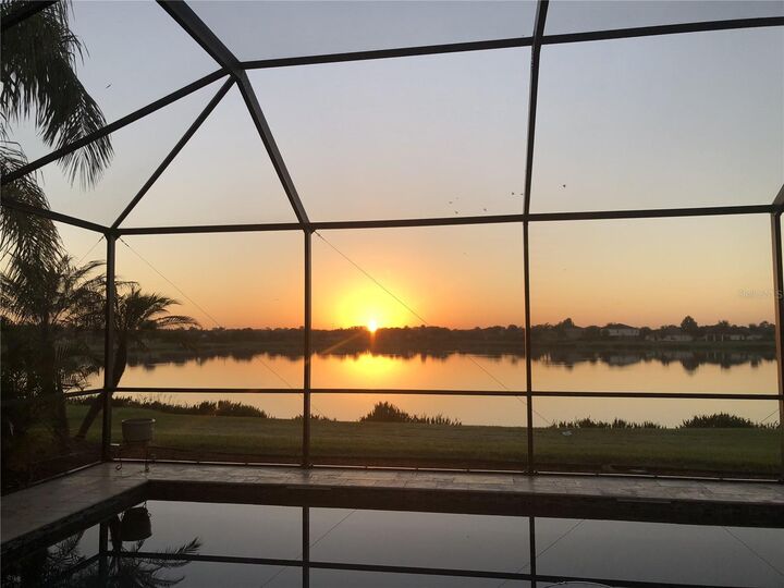 Property Photo: 5335 Sandy Shell Drive FL 33572