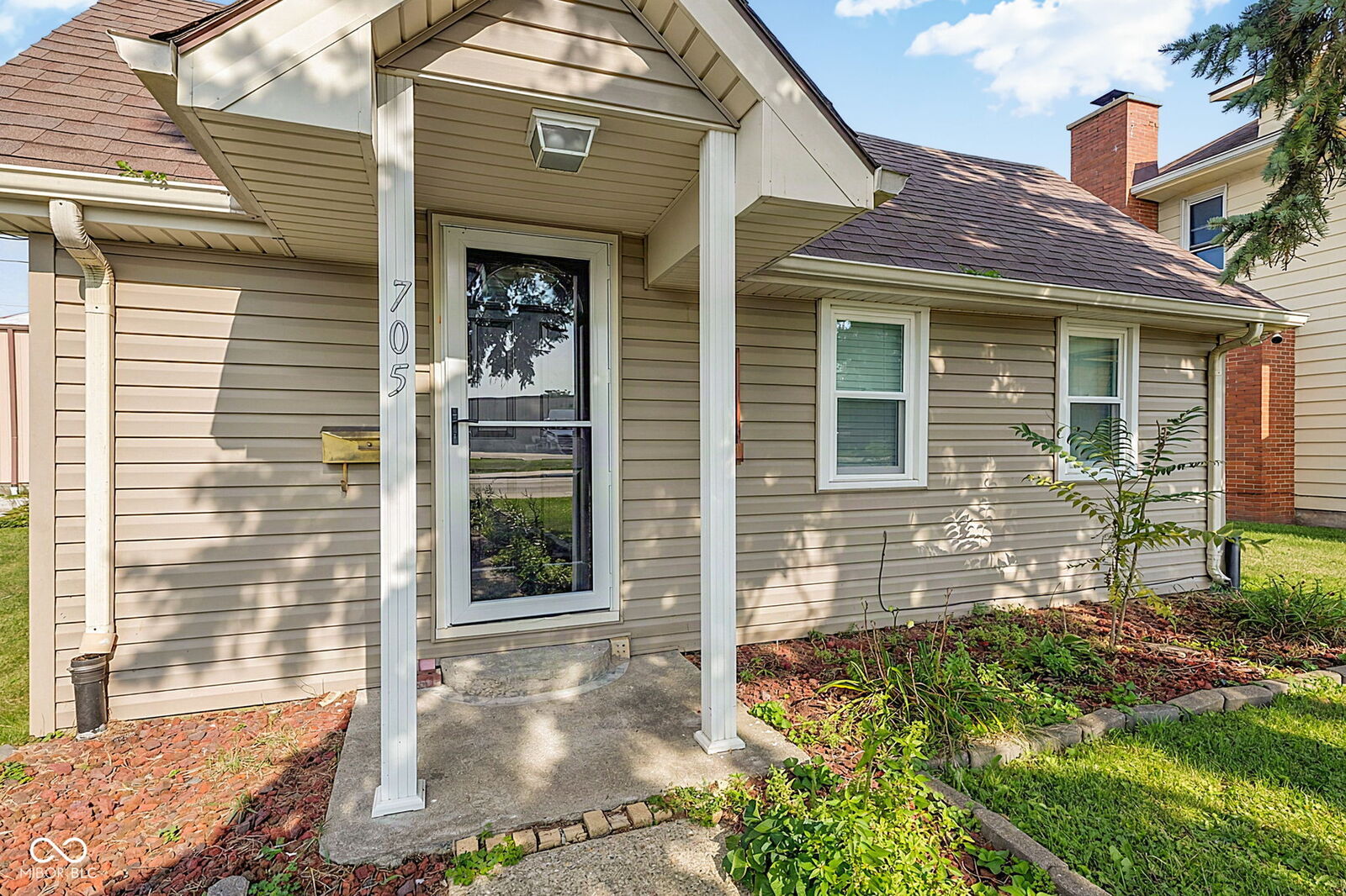 Property Photo: 705 S 22nd Street IN 46036