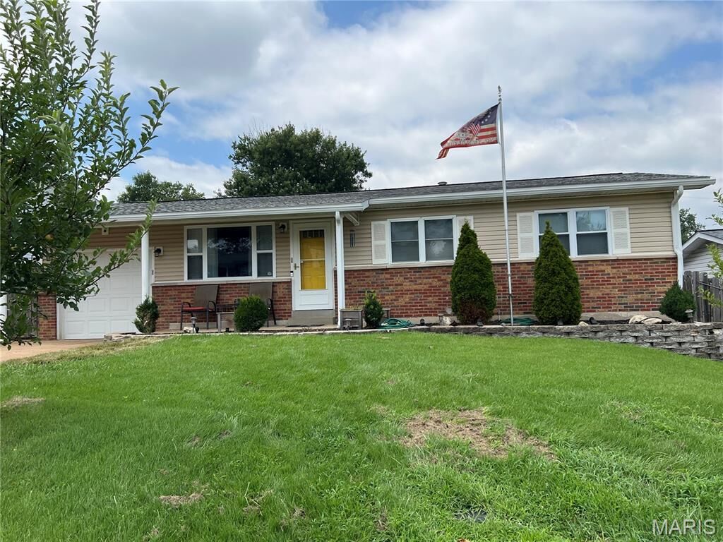 Property Photo:  10933 Arctic Drive  MO 63123 