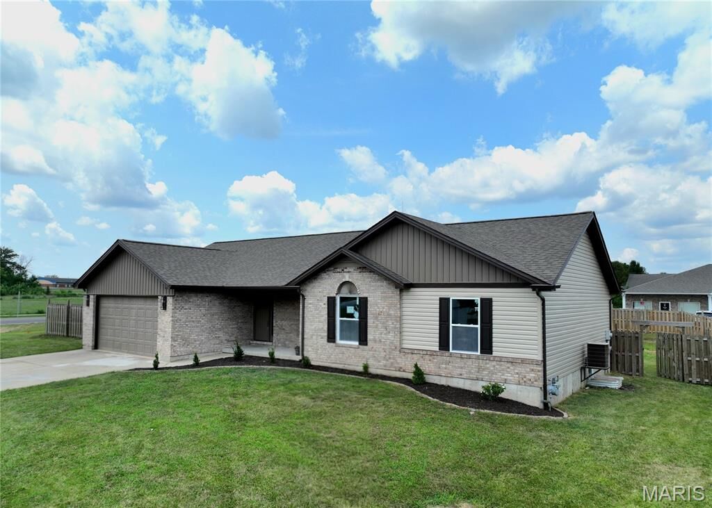 Property Photo: 87 Berretta MO 63390