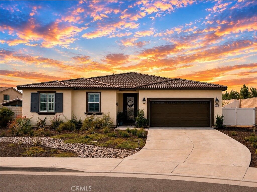 Property Photo:  26505 Rodin  CA 92584 