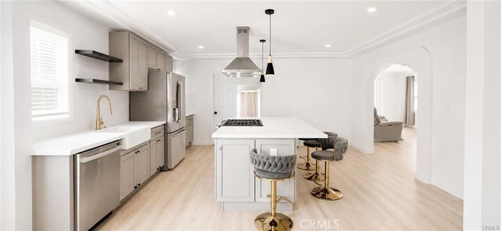 Property Photo: 1558 W 105th CA 90047