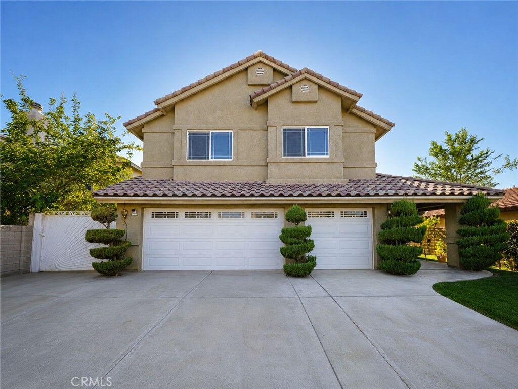 Property Photo:  13870 Hidden Valley Road  CA 92395 