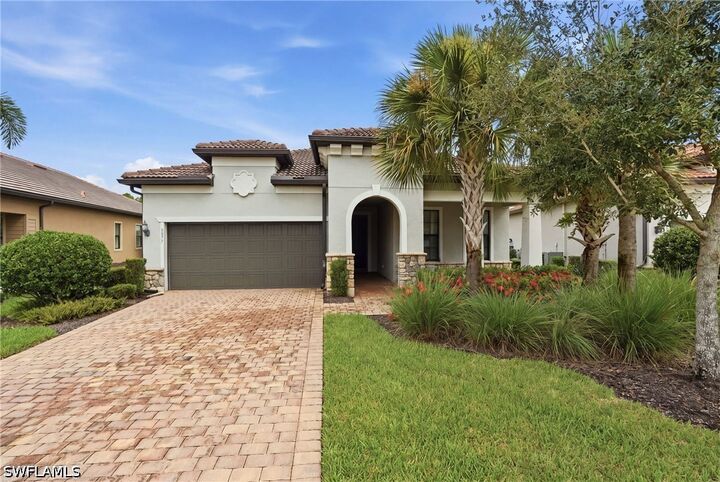 Property Photo: 8877 Horned Lark Drive FL 34120