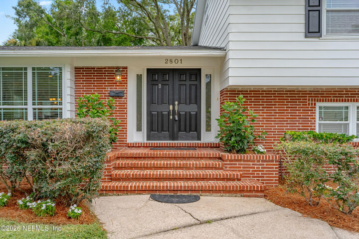 Property Photo:  2801 Alvarado Avenue  FL 32217 