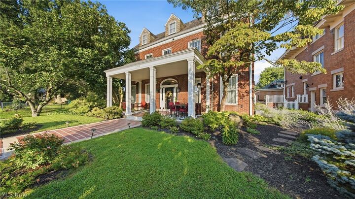 Property Photo:  1360 Market Street  WV 26101 
