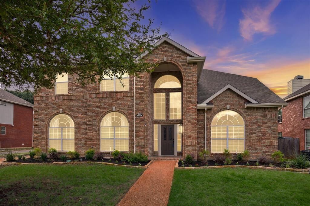 Property Photo:  8029 Kristina Lane  TX 76182 