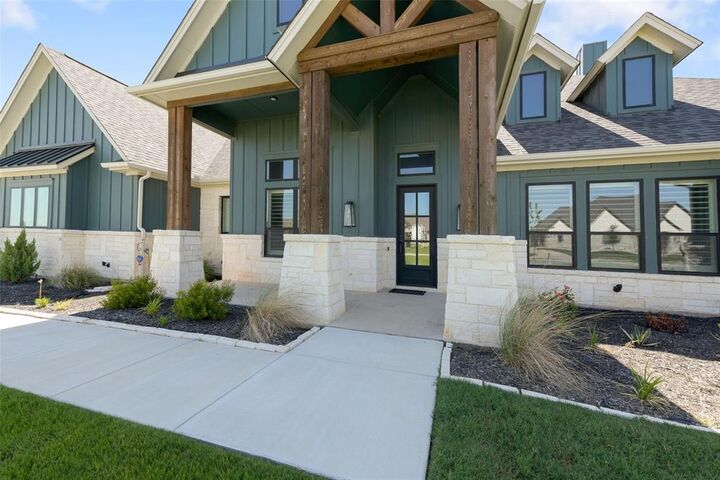 Property Photo:  9244 Dove Hollow Road  TX 76247 