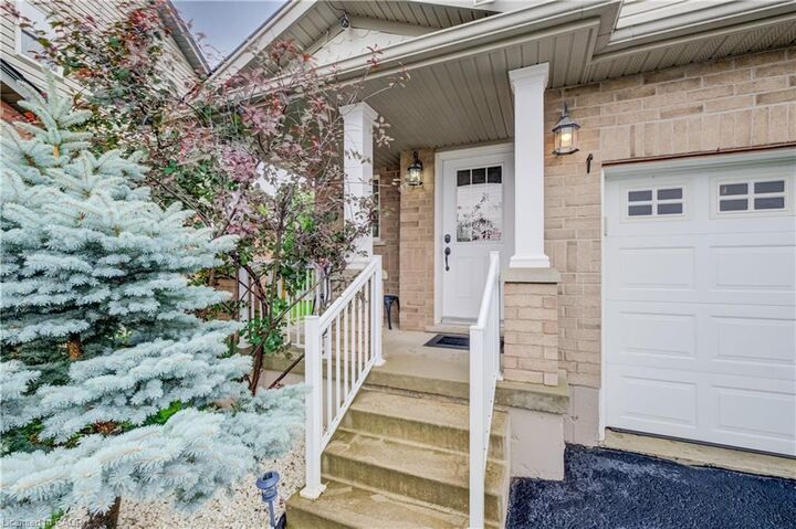 Property Photo: 521 Snowdrop Court ON N2E 4G4