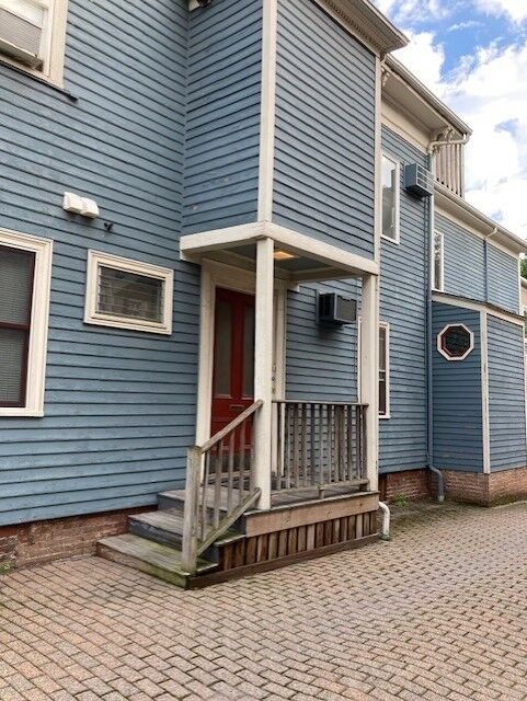 Property Photo: 28 Mt. Auburn St. 1 MA 02138