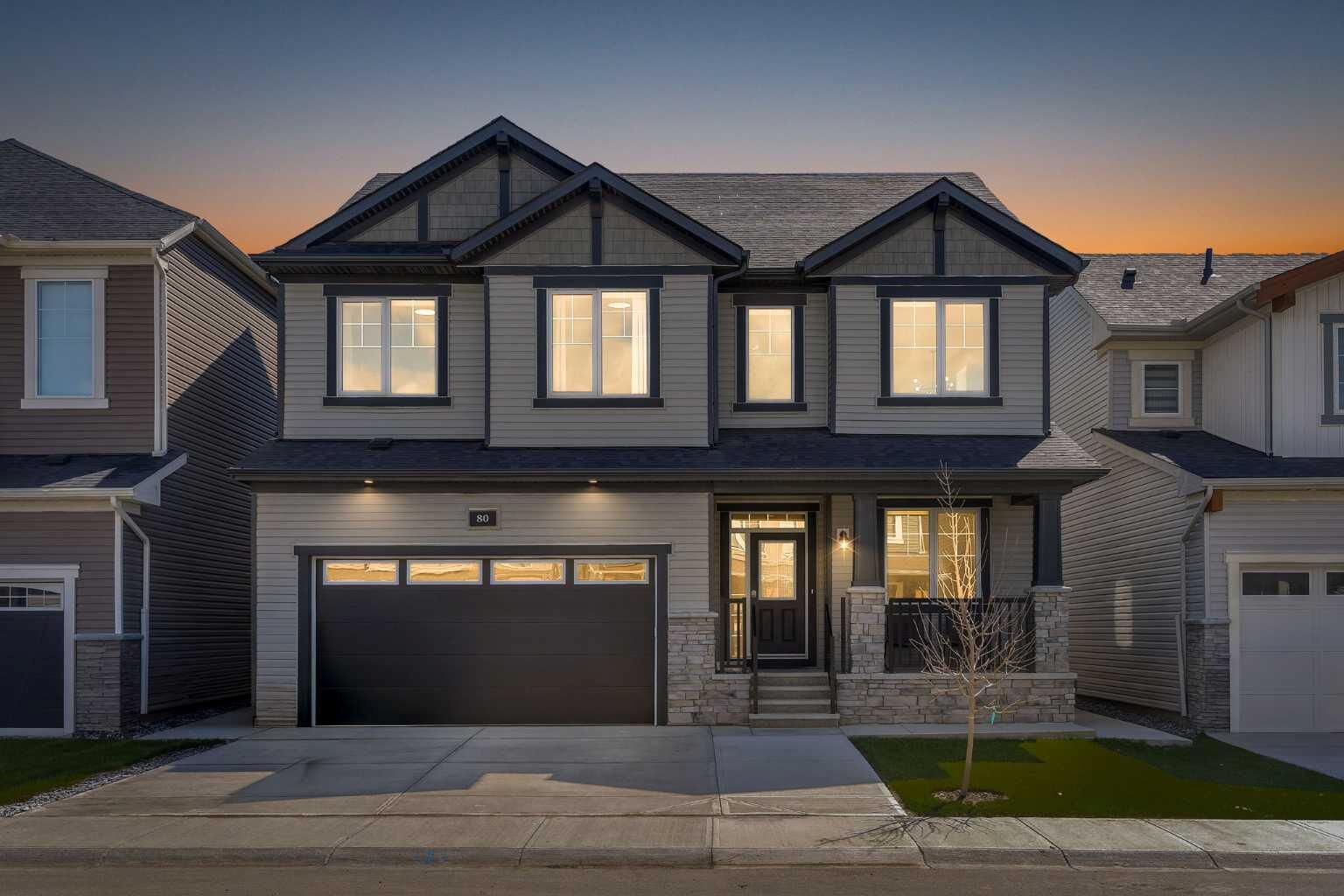 Property Photo:  80 Carringwood Grove NW  AB T3P 2A9 