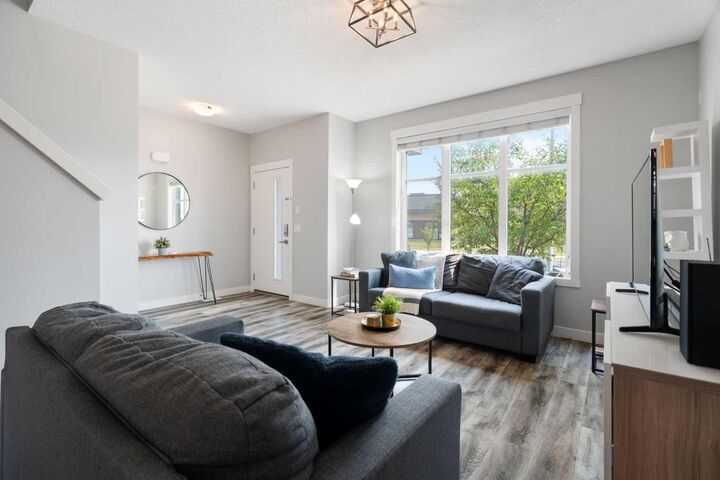 Property Photo:  56 Skyview Circle NE  AB T3N 0V3 