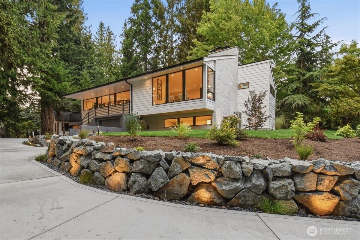 Property Photo: 836 NW Richmond Beach Road WA 98177