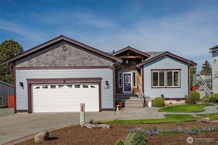 Property Photo:  4410  Glasgow Way  WA 98221 