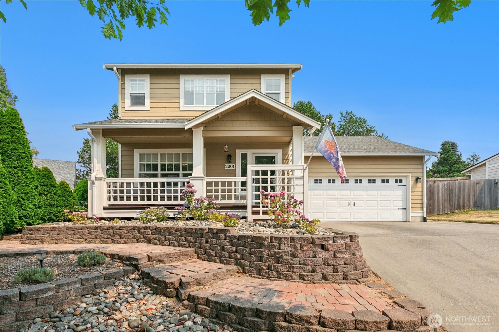 Property Photo:  2188 SW Sunnyside Avenue  WA 98277 