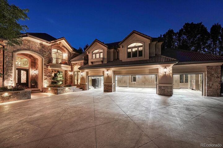 Property Photo:  5684 Amber Ridge Drive  CO 80108 